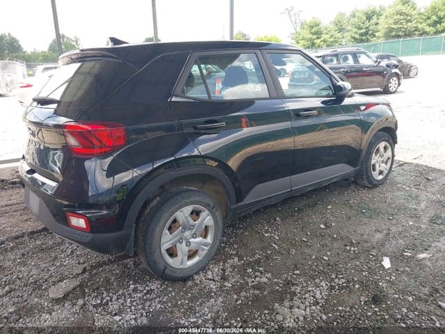 2020 HYUNDAI VENUE SE 4