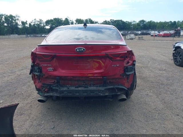 2021 KIA FORTE GT 17
