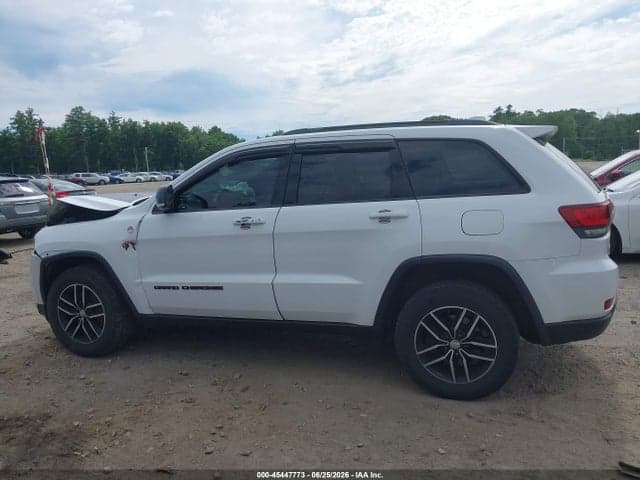 2018 JEEP GRAND CHEROKEE TRAILHAWK 4X4 15