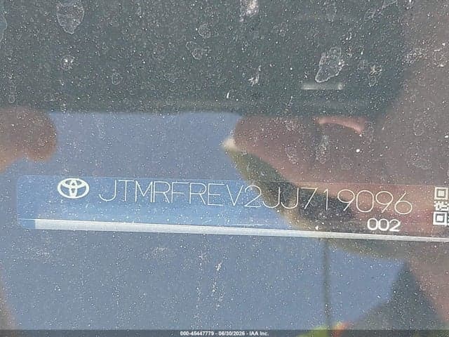 2018 TOYOTA RAV4 XLE 9