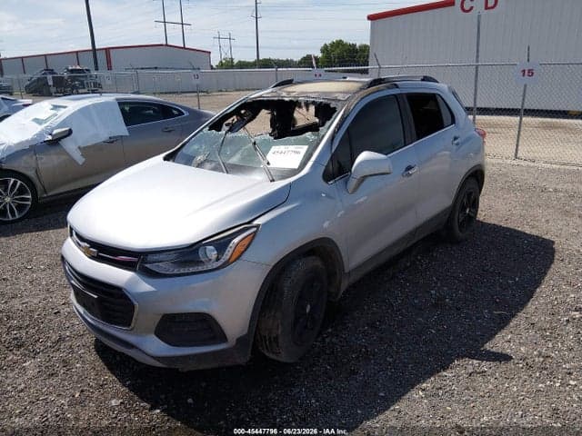 2020 CHEVROLET TRAX FWD LT 2