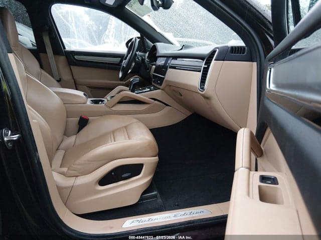 2023 PORSCHE CAYENNE PLATINUM 5