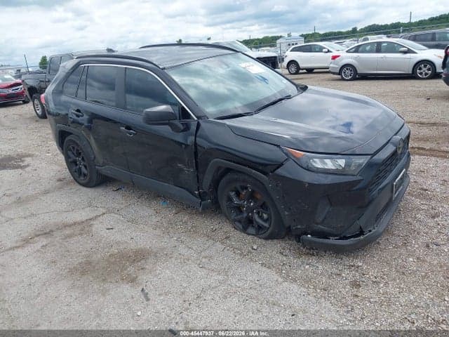 2021 TOYOTA RAV4 LE 1