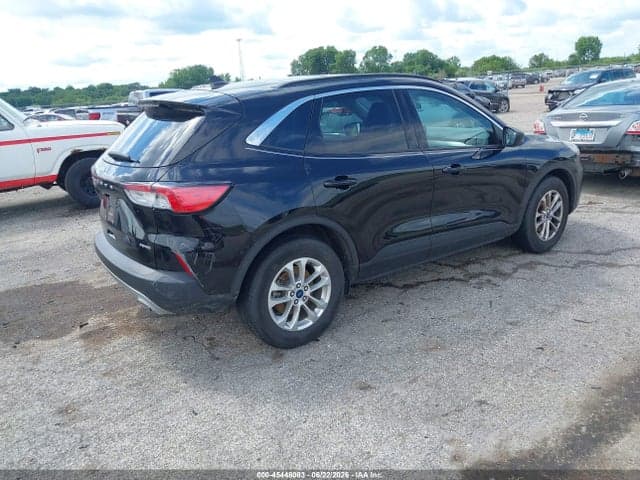 2022 FORD ESCAPE SE 4