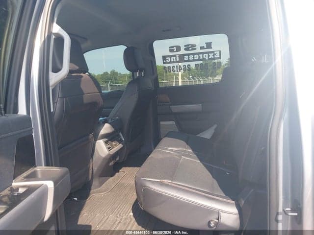 2024 FORD F-250 LARIAT 6