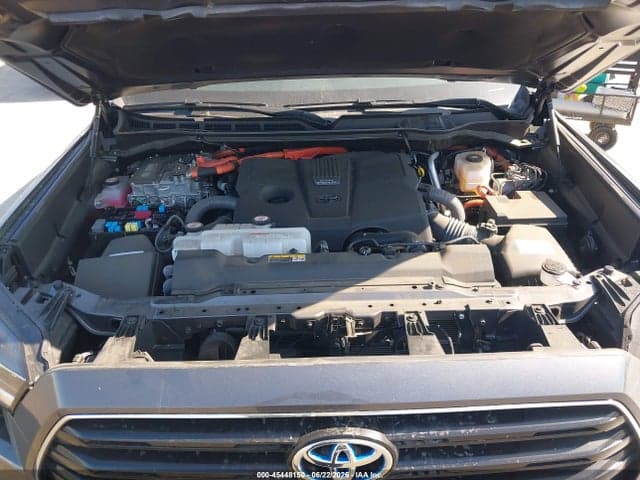 2024 TOYOTA SEQUOIA SR5 10