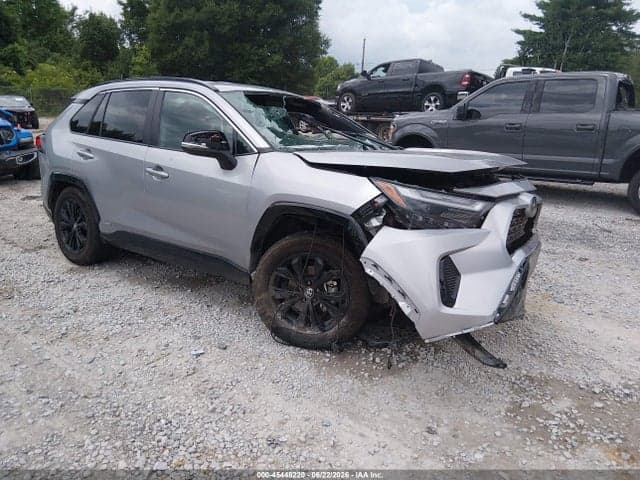 2025 TOYOTA RAV4 HYBRID SE