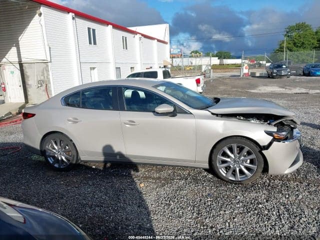2022 MAZDA MAZDA3 SELECT 13