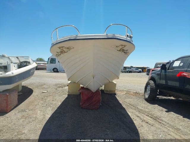 1972 IMP 23 FOOT CABIN CRUISER 6