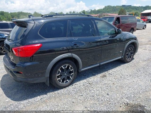 2019 NISSAN PATHFINDER SV 4