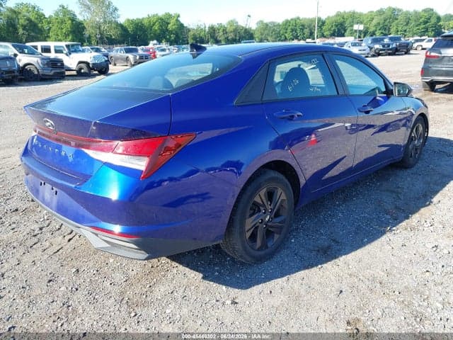 2021 HYUNDAI ELANTRA SEL 4