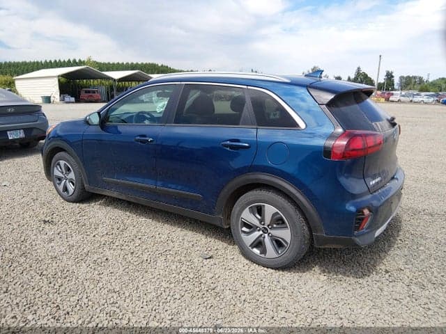 2020 KIA NIRO LX 3