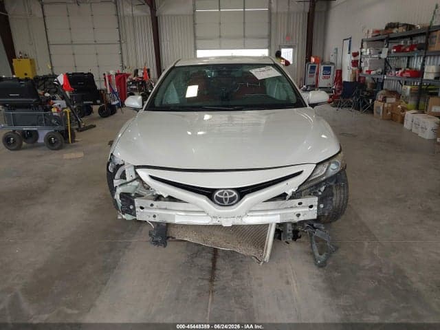 2019 TOYOTA CAMRY XSE 13