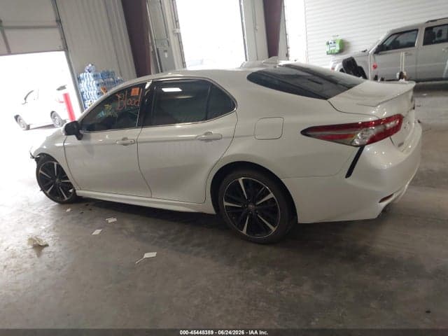 2019 TOYOTA CAMRY XSE 15