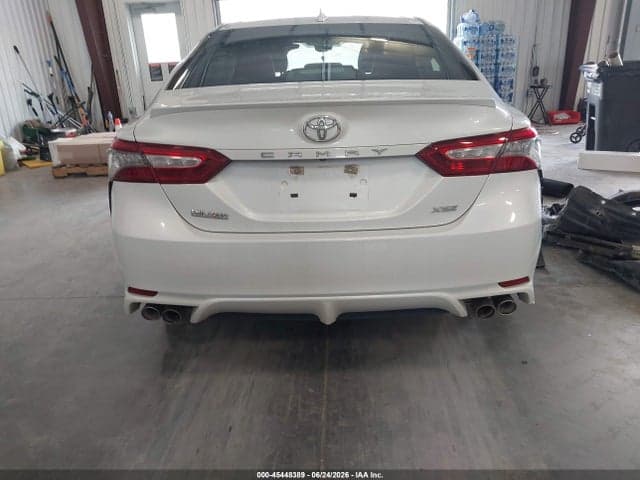 2019 TOYOTA CAMRY XSE 17