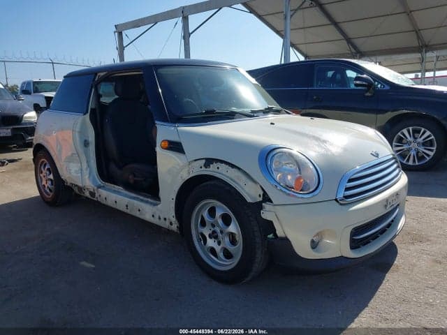 2013 MINI HARDTOP COOPER