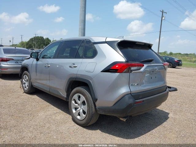 2022 TOYOTA RAV4 LE 3