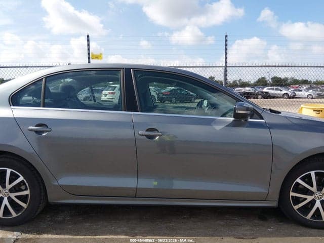2017 VOLKSWAGEN JETTA 1.4T SE 13