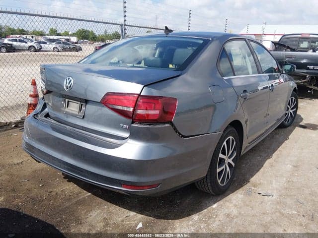 2017 VOLKSWAGEN JETTA 1.4T SE 4