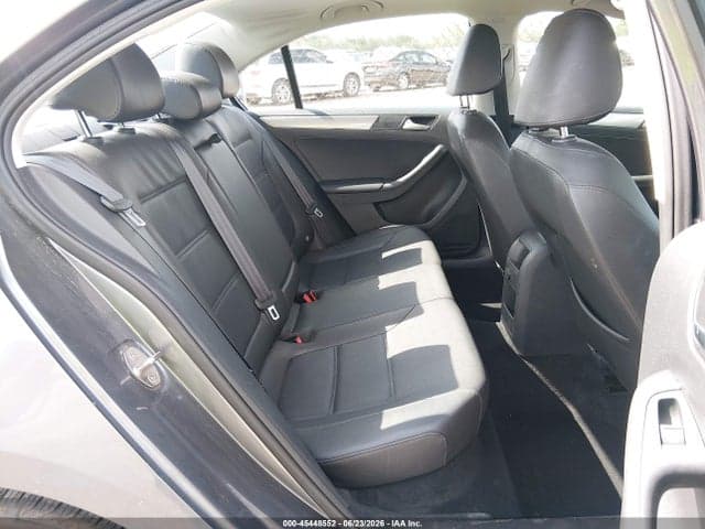 2017 VOLKSWAGEN JETTA 1.4T SE 8