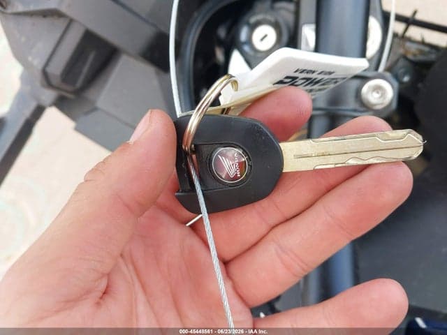 2026 HONDA CRF1000 D 11