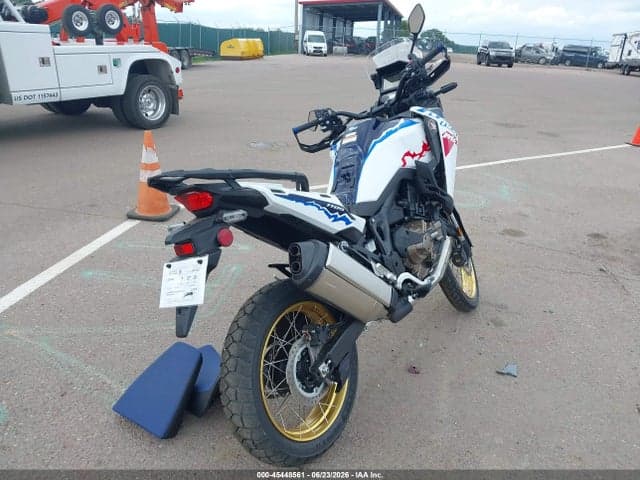 2026 HONDA CRF1000 D 4