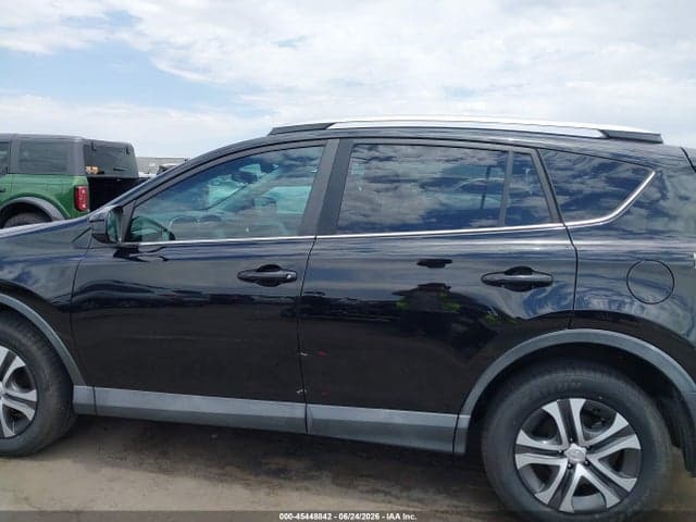 2018 TOYOTA RAV4 LE 14