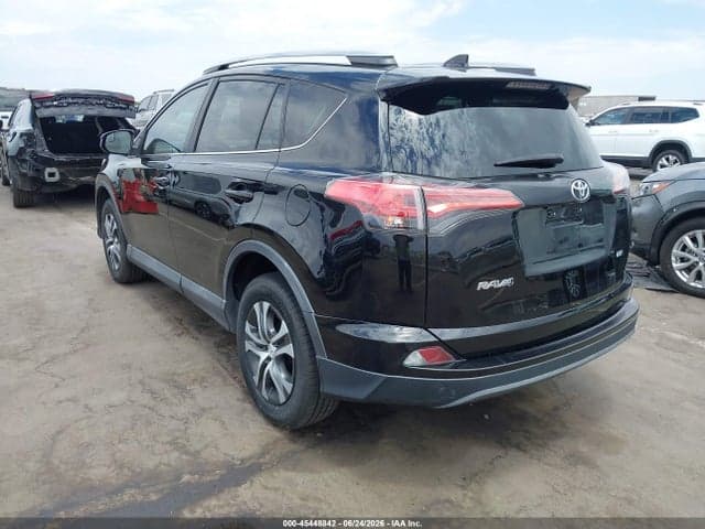 2018 TOYOTA RAV4 LE 3