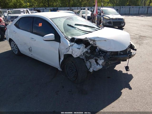 2017 TOYOTA COROLLA LE - 1