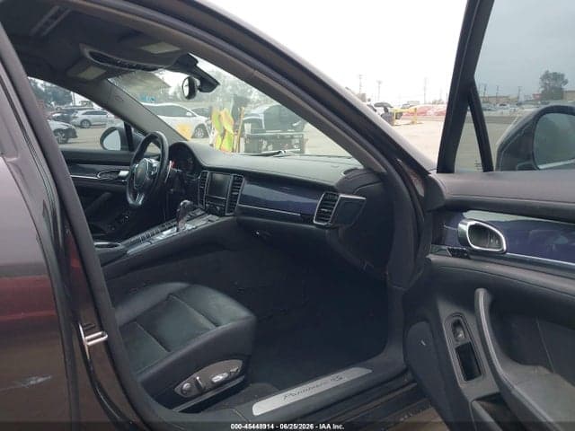 2014 PORSCHE PANAMERA 4S 5