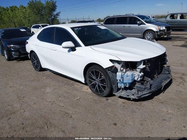 2021 TOYOTA CAMRY SE - 1