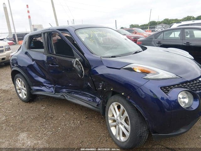 2017 NISSAN JUKE S 6