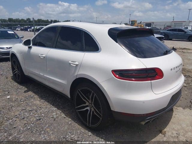 2015 PORSCHE MACAN S 3