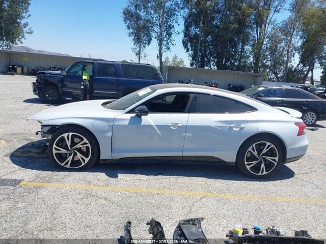 2024 AUDI E-TRON GT PRESTIGE QUATTRO 17
