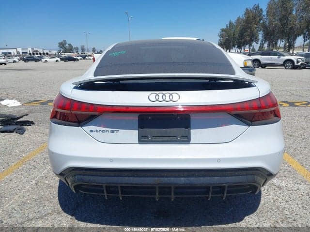 2024 AUDI E-TRON GT PRESTIGE QUATTRO 18