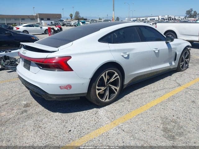 2024 AUDI E-TRON GT PRESTIGE QUATTRO 4