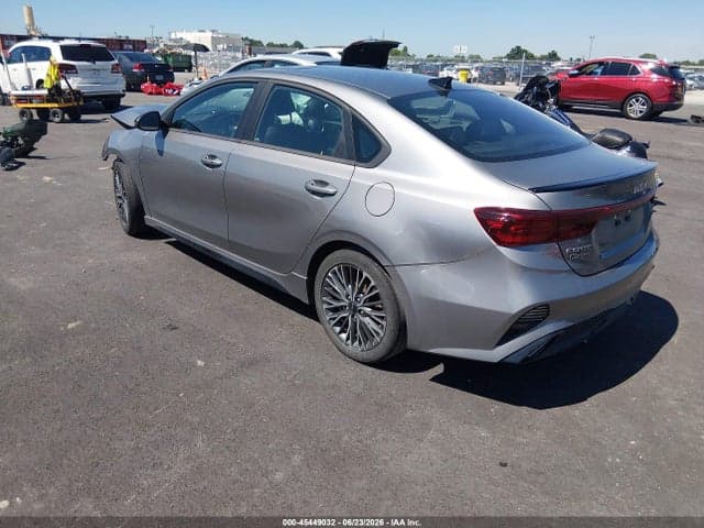 2024 KIA FORTE GT-LINE 3