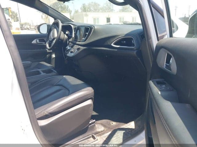 2024 CHRYSLER PACIFICA HYBRID S APPEARANCE PKG 5