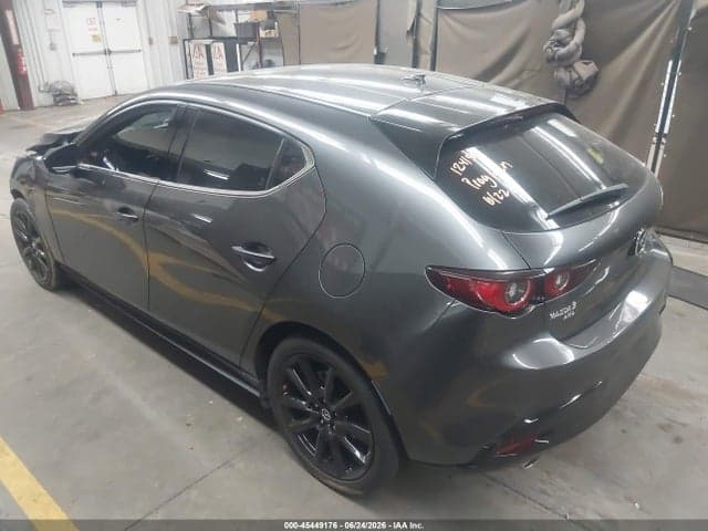 2022 MAZDA MAZDA3 PREMIUM 3