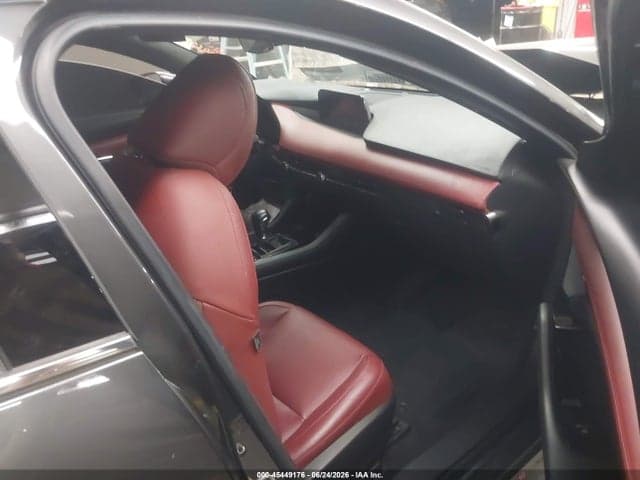 2022 MAZDA MAZDA3 PREMIUM 5