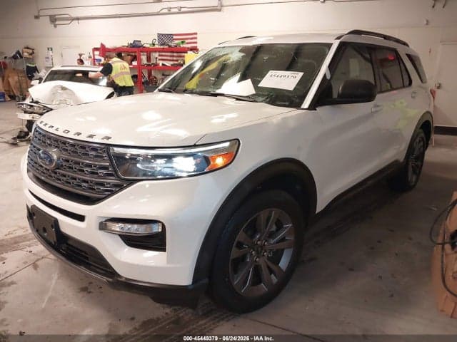 2021 FORD EXPLORER XLT 2
