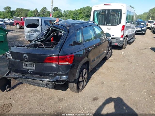 2024 VOLKSWAGEN TAOS 1.5T S 4