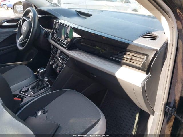 2024 VOLKSWAGEN TAOS 1.5T S 5