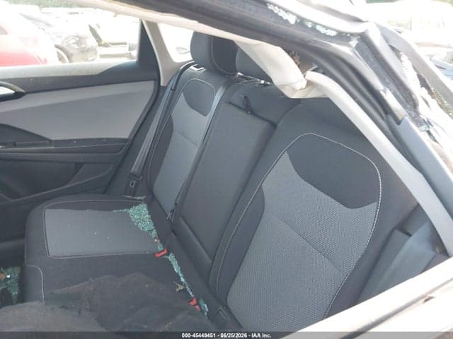 2024 VOLKSWAGEN TAOS 1.5T S 8