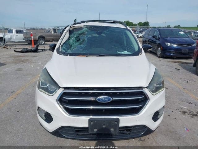 2017 FORD ESCAPE TITANIUM 12