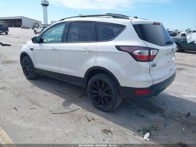 2017 FORD ESCAPE TITANIUM 3