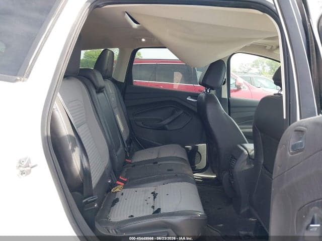 2017 FORD ESCAPE TITANIUM 8