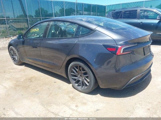 2025 TESLA MODEL 3 3