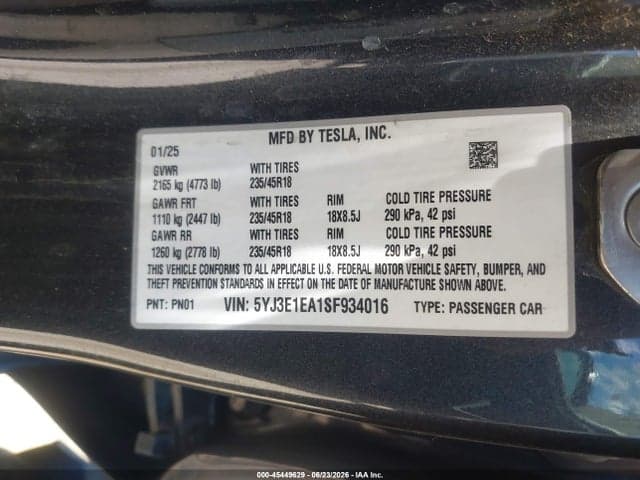 2025 TESLA MODEL 3 9
