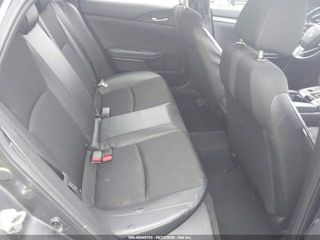 2019 HONDA CIVIC SPORT 8